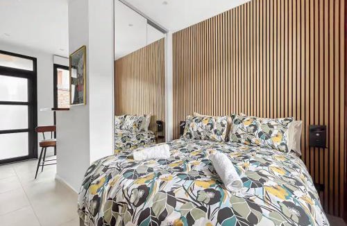 Quartier des Eaux-Claires Apartment | Studio 104 - Haut de gamme, Wifi, Climatisation