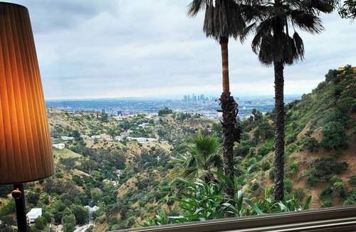 Hollywood Hills West Apartment | STUDIO 1080 HOLLYWOOD: Jetliner DTLA Views Private Hillside Studio King Bed