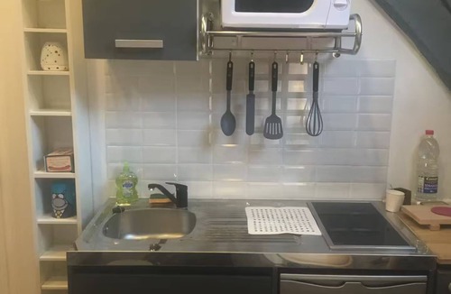 Paroisse Notre-Dame Apartment | Studio 19 - Rated 2 stars