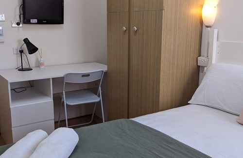 Adelaide Central Business District Hostel | Studio 19 - Wright Lodge