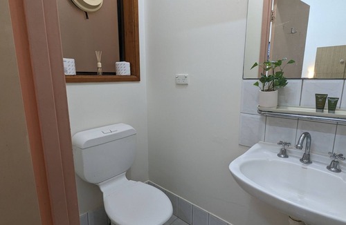 Adelaide Central Business District Hostel | Studio 19 - Wright Lodge