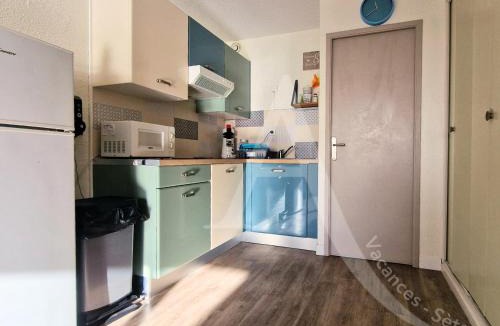 Sete Apartment | STUDIO 1ERE LIGNE MER AVEC PKG QUARTIER CORNICHE