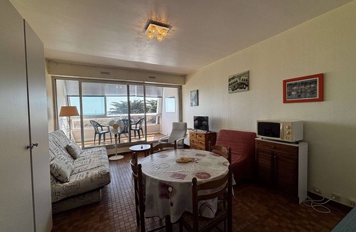 Saint-Jean-de-Monts Apartment | Studio 2-3 pers sea view with private parking