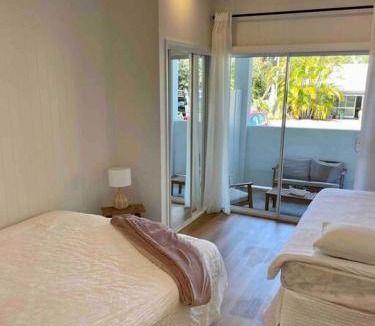 Boreen Point Apartment | Studio 2 Boreen Point Boutique Accommodation