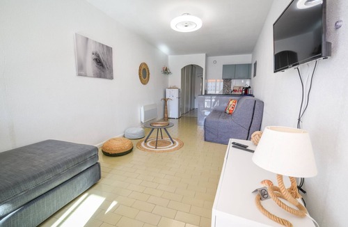 Le Couchant Apartment | STUDIO 2 ETOILES DE FRANCE, 100 Mètres DE LA PLAGE, PARKING, WIFI, IDEAL FOR FAMILIES