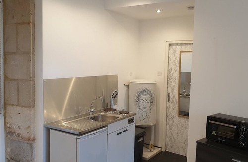 Chasseneuil-du-Poitou Apartment | Studio 2 - 3 min from Futuroscope - 1 to 4 people