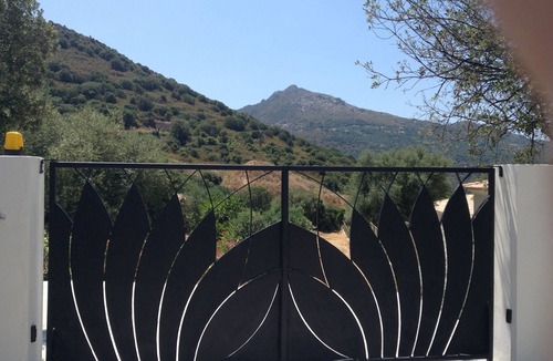 Monticello Apartment | Studio 2 km from the beach wifi and parking