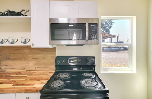 Honcut Apartment | Studio 2 Mi to Feather River: Bring Your Pet!