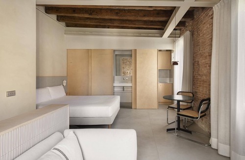 El Born Apartment | Studio 2 pax in Born