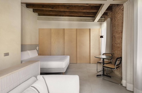 El Born Apartment | Studio 2 pax in Born