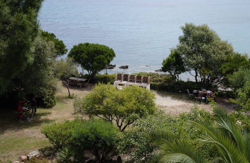 Favone Apartment | Studio 2 pers, 1st floor, sea view, waterfront