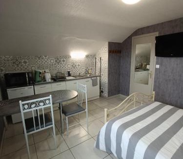 Questembert Apartment | studio 2 personnes entre terre et mer