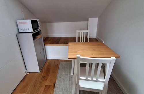 Cauderan Apartment | Studio 2 renovated balcony garage