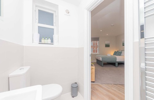 Shrewsbury Apartment | Studio 2 - Second Floor Central Shrewsbury