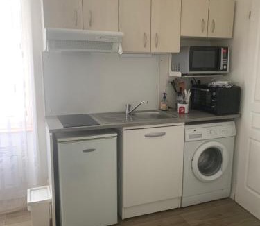 La Roche-sur-Yon Apartment | Studio 20 m2-Proche gare