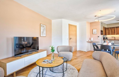 Tourgeville Apartment | Studio 21 - Appt 4 - La Vie Devant Toi -Tourgéville a few steps from the beach