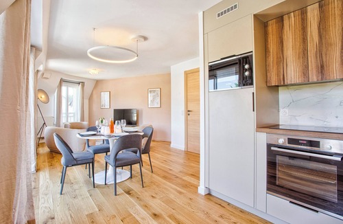 Tourgeville Apartment | Studio 21 - Appt 4 - La Vie Devant Toi -Tourgéville a few steps from the beach