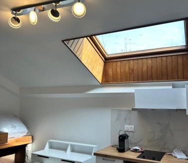 Quartier Centre Ville Apartment | studio 21m2 équipé et meublé centre ville Massy