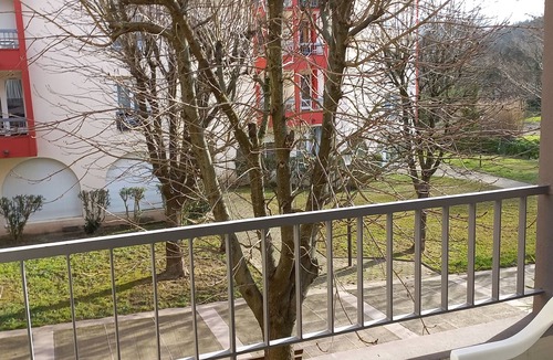 Lamalou-les-Bains Apartment | Studio 23 m2 ideal for spa treatments.