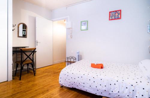 Limoges Apartment | Studio 27 - 3eme etage