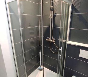 Cloyes-sur-le-Loir Apartment | Studio 28 À l'orée de l'eau