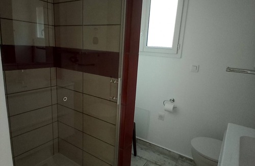 La Valette-du-Var Apartment | Studio 28 m square, garden level, no works.