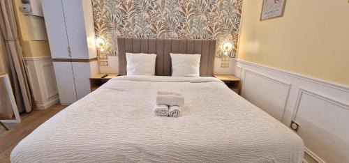 Batignolles Apartment | Studio 28 sqm - Cardinet - 2p