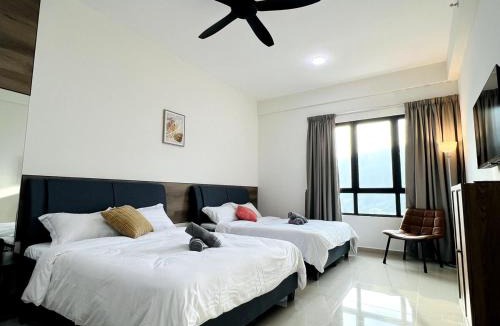 Melayu Apartment | Studio 2bed4pax KekLokSi View
