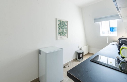 Porte-Saint-Martin Apartment | #Studio 2pers # Paris 10# Modern