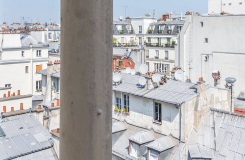 Porte-Saint-Martin Apartment | #Studio 2pers # Paris 10# Modern