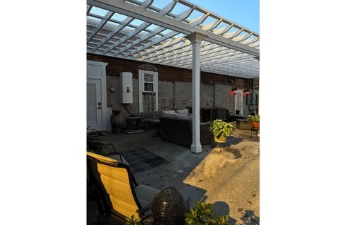 Tifton Apartment | Studio 3- Eclectic apartment with green space view