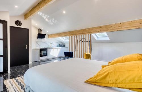 Coubron Apartment | Studio 3