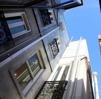 South Yarra Apartment | Studio 3 - Saint George Accommodation