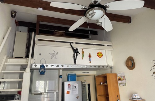 Les Cabanes de Fleury Apartment | Studio 300m from the sea, fully equipped