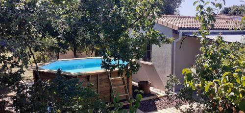 Villeneuve-de-Berg Bed & Breakfast | Studio 315