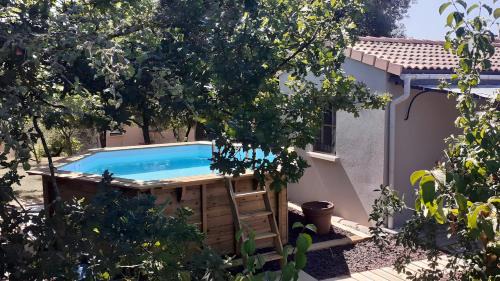 Villeneuve-de-Berg Bed & Breakfast | Studio 315