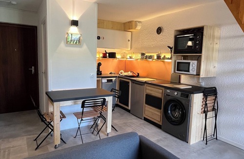 Hotonnes Apartment | Studio 35m2 with mezzanine, Plans d'Hotonnes, Haut Valromey