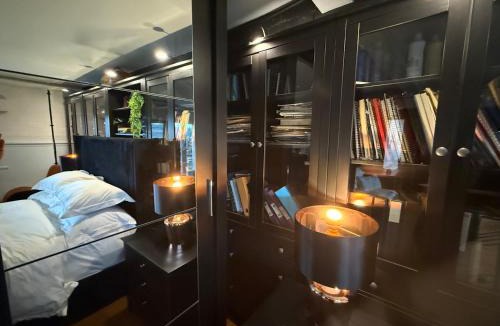 Honley Apartment | Studio 369