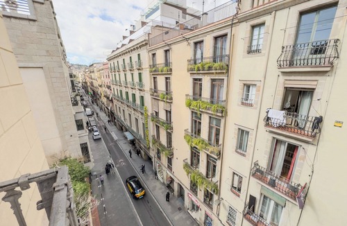 El Raval Apartment | STUDIO 4 NEXT TO THE RAMBLAS IN BARCELONA