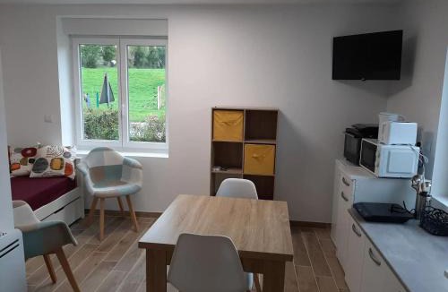 Barzy-en-Thierache Apartment | Studio 4 personnes à Barzy-en-Thiérache