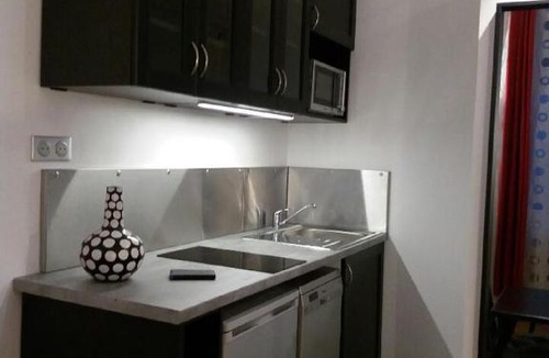 Republique Apartment | Studio 4 personnes hyper centre