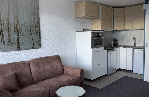 Eclose-Est Apartment | Studio 4 Personnes + Parking Couvert