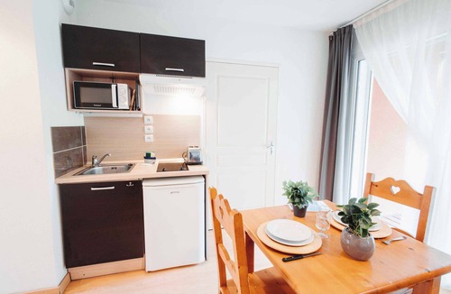 Ax-les-Thermes Apartment | Studio 4p climatisé | À deux pas de la télécabine