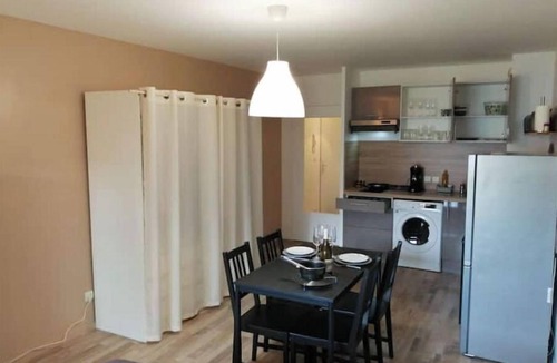 Yvetot Apartment | Studio 5 min from center and station