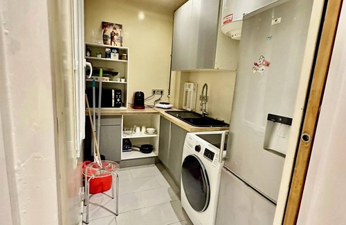 Passy Apartment | Studio 5 minutes from the Tour ei