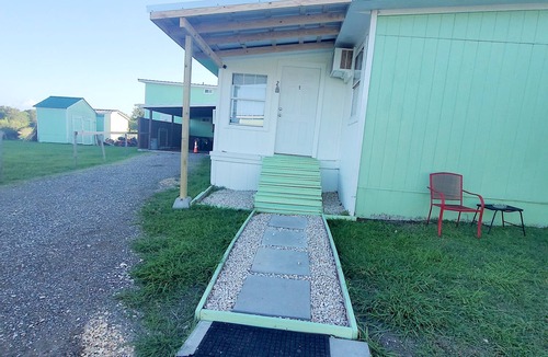 Redwood Apartment | STUDIO 5 to 10 MIN DRIV TO RIVER/HOSPITAL/TOWN, 10 TO TX STATE UNIV