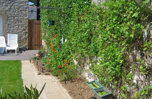 Saint-Pabu Apartment | Studio 50m from the beach