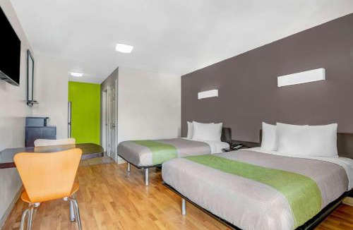 Chamblee Hotel | Studio 6-Atlanta, GA - Chamblee