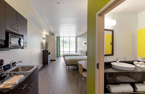 Montopolis Hotel | Studio 6 Austin, TX - Airport