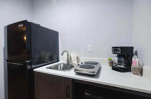 Channelview Hotel | Studio 6 Channelview TX Baytown West
